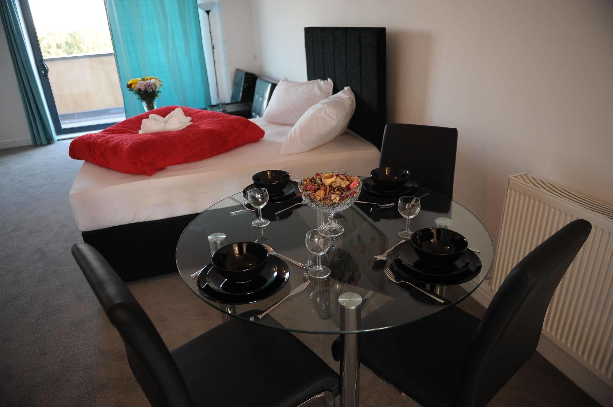 Canary Heights Лондон Экстерьер фото