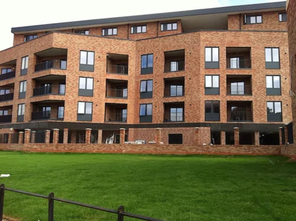 Canary Heights Лондон Экстерьер фото